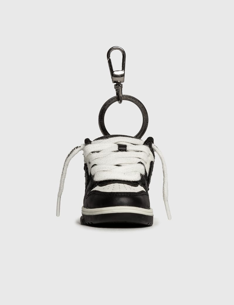 Off-White™ - 'Ooo' Keychain | HBX - Globally Curated Fashion and