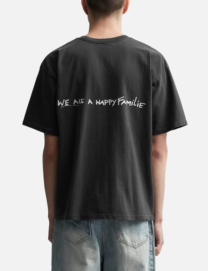 Basketcase - Happy Familie T-shirt | HBX - Globally Curated