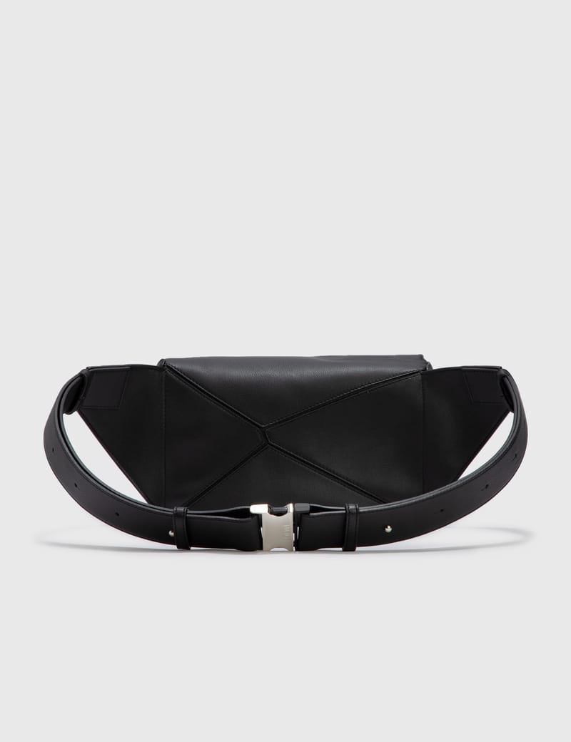 LOEWE 洗練アイコン!ボディバッグ 黒全8色 Small Puzzle bumbag Loewe - Small Puzzle Bumbag | HBX - Globally Curated Fashion