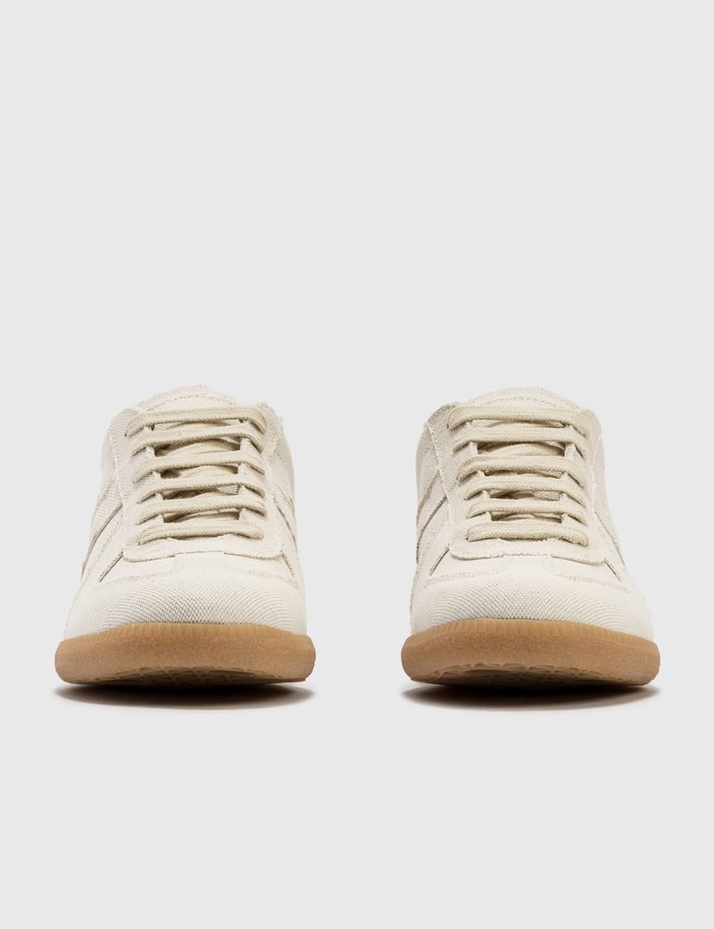 スニーカー MAISON MARGIELA 'Replica' sneakers White/Black Maison Margiela - Replica Sneakers | HBX - Globally Curated