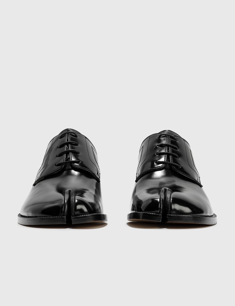 Maison Margiela - Tabi Lace Up Shoes | HBX