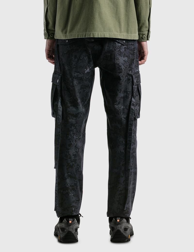Maharishi - カモ カーゴ トラックパンツ | HBX