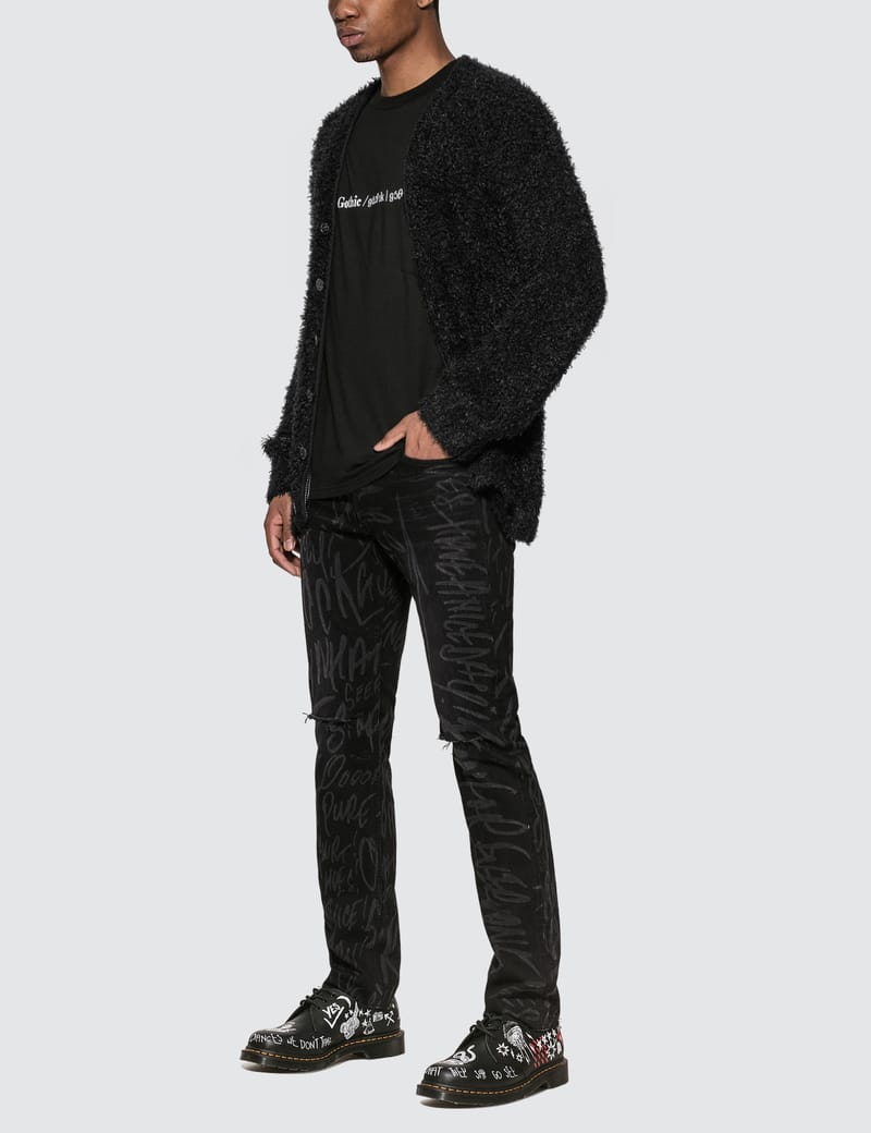 Takahiromiyashita Thesoloist - Gothic Long Sleeve T-Shirt | HBX