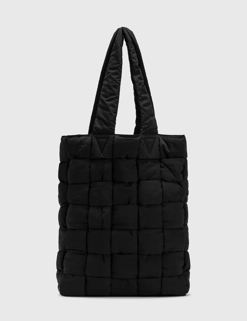 ボッテガヴェネタ トートバッグ（定価56万） BOTTEGA VENETA(ボッテガヴェネタ) / トートバッグ/レザー/BLK