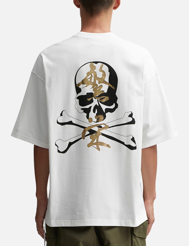 Mastermind Japan - Boxy Fit Prosperity Short Sleeve T-Shirt | HBX
