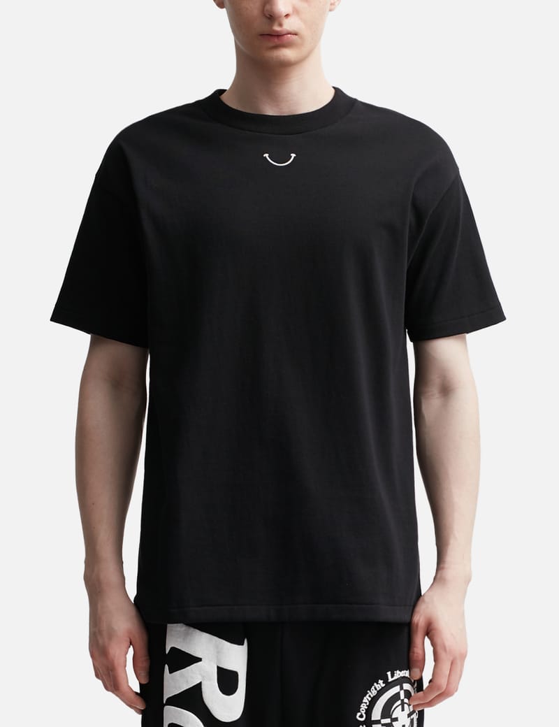 READYMADE - Smile T-Shirt | HBX - Globally Curated Fashion and