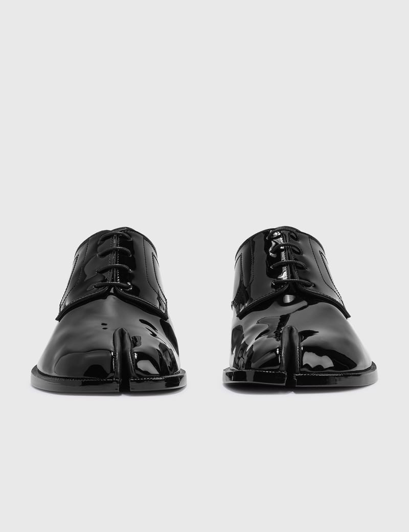 Maison Margiela - Tabi Lace Up Shoes | HBX
