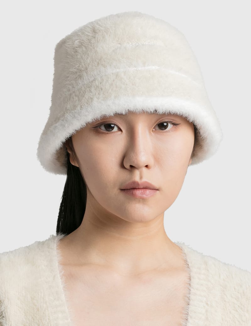 Jacquemus - Le bob Neve Bucket Hat | HBX - Globally Curated