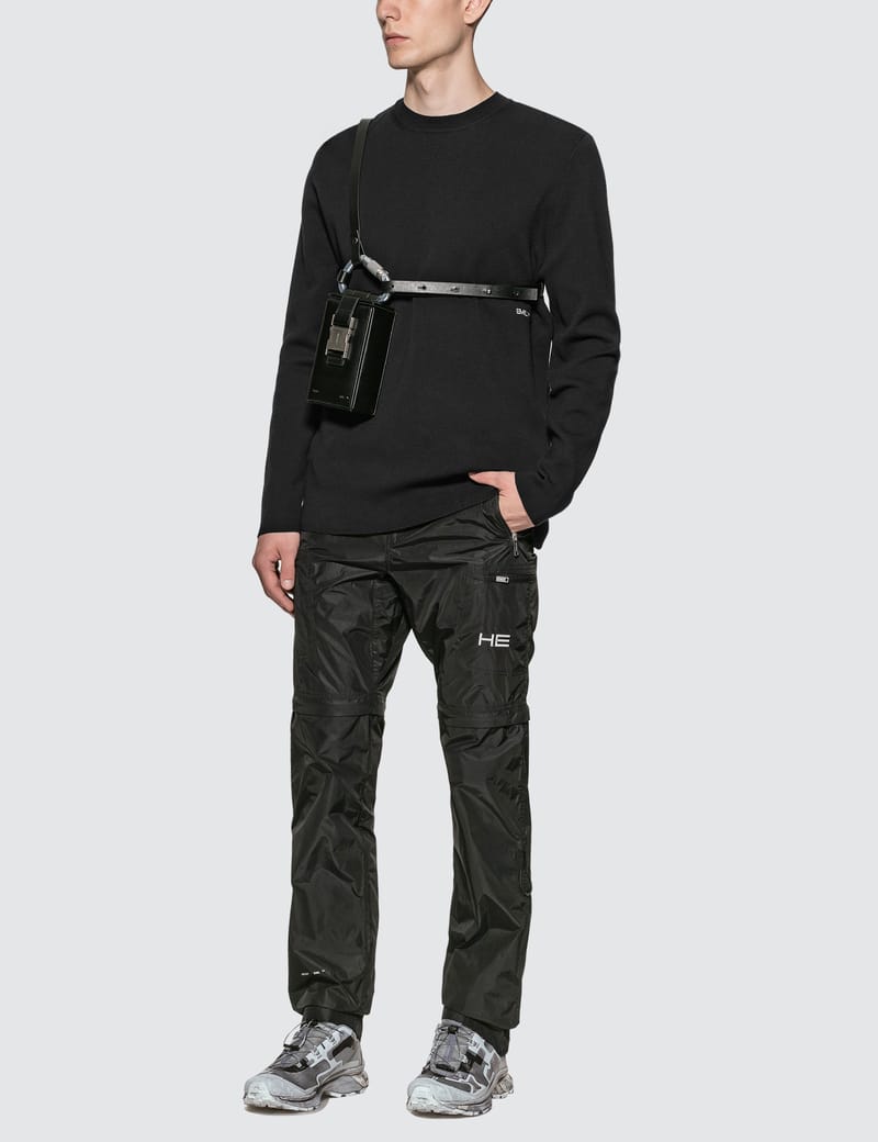 バッグ HELIOT EMIL Leather Carabiner PhoneSling Heliot Emil - Leather Carabiner Phone Sling Bag | HBX
