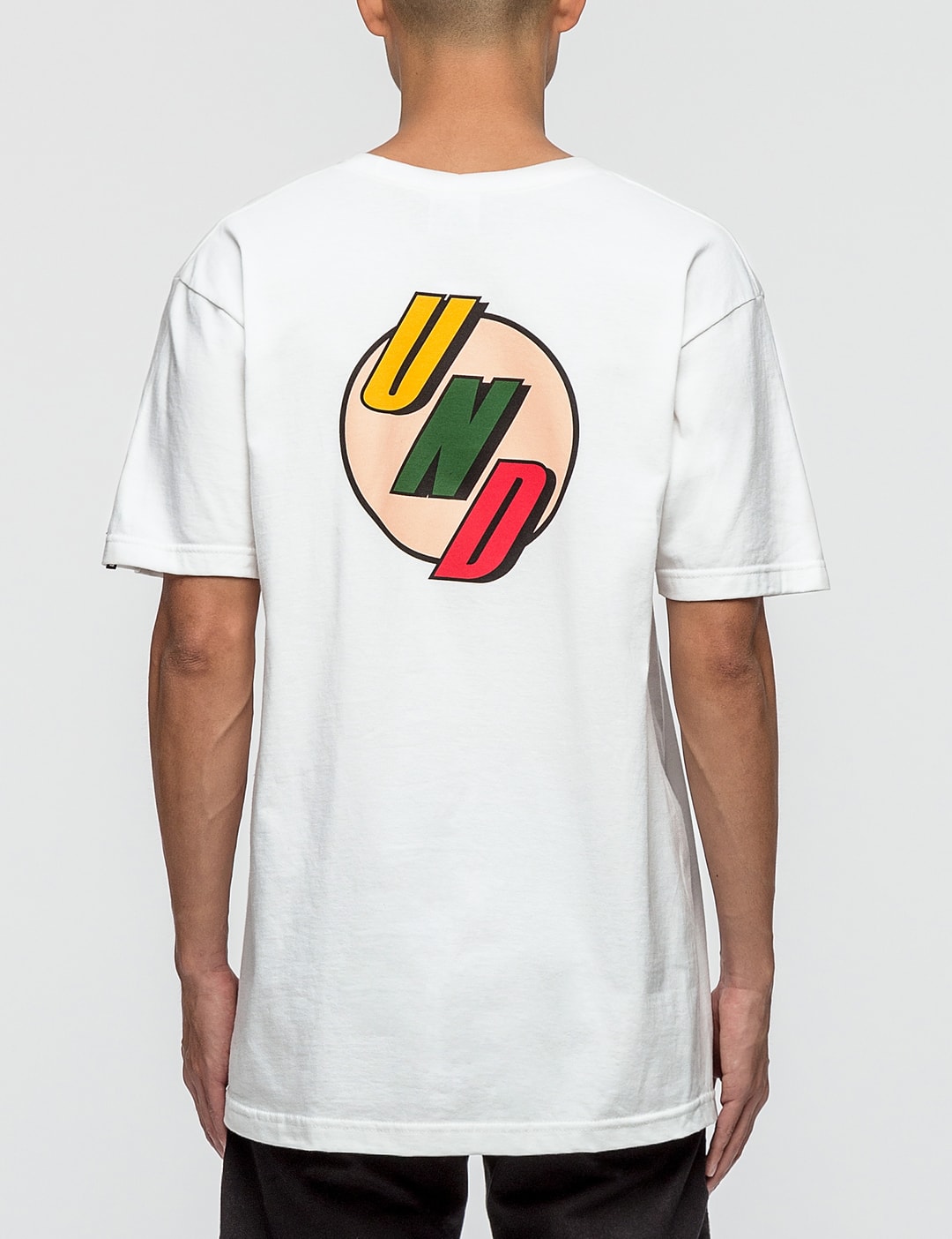 Undefeated - UND Cruise T-Shirt | HBX - Globally Curated Fashion and ...