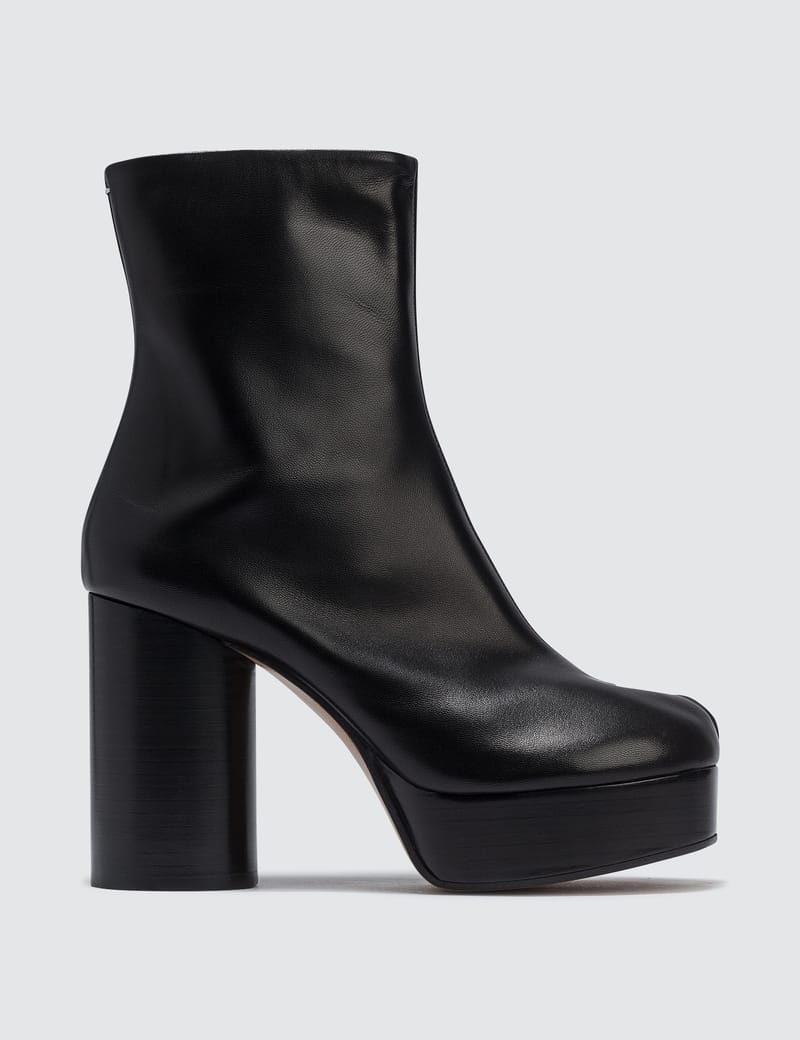 Margiela tabi hot sale platform boots