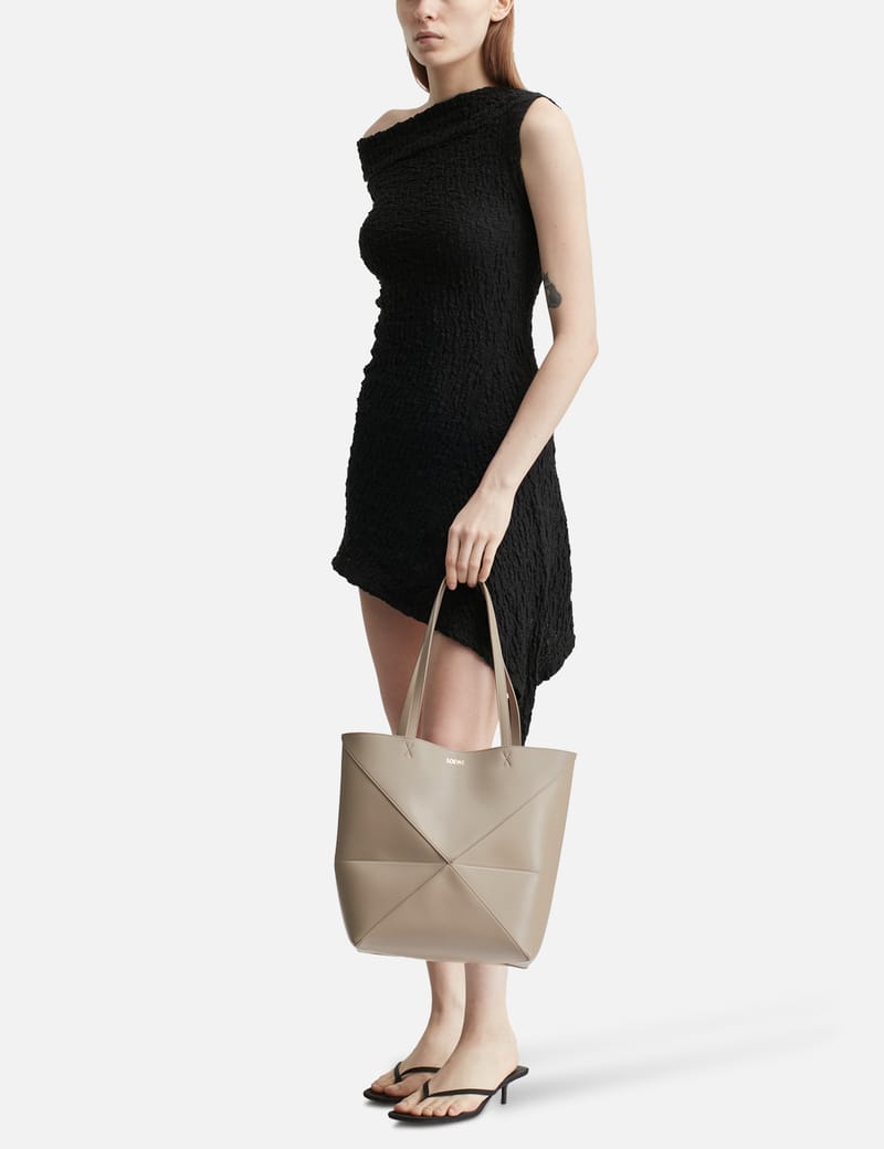 新品 定価以下 LOEWE ロエベ ロエベフォント トート ラージ（ラフィア） LOEWE - 新品 定価以下 LOEWE ロエベ ロエベフォント トート ラージ