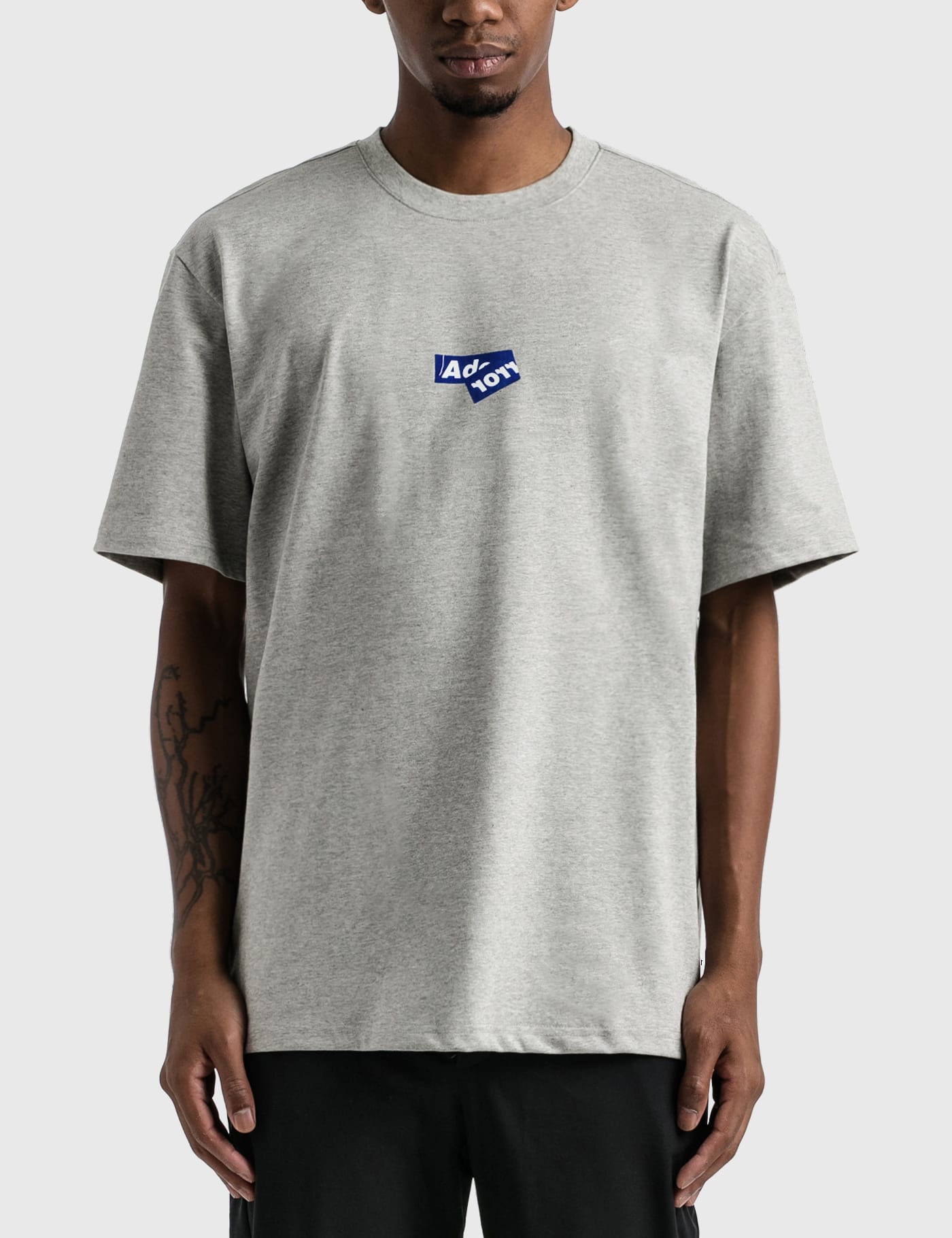 Ader Error - OG Diagonal 2202 T-shirt | HBX - HYPEBEAST 為您搜羅