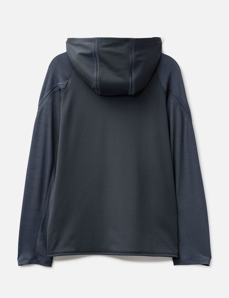 San San Gear Wave Long Sleeve - Technical paneled hoodie with