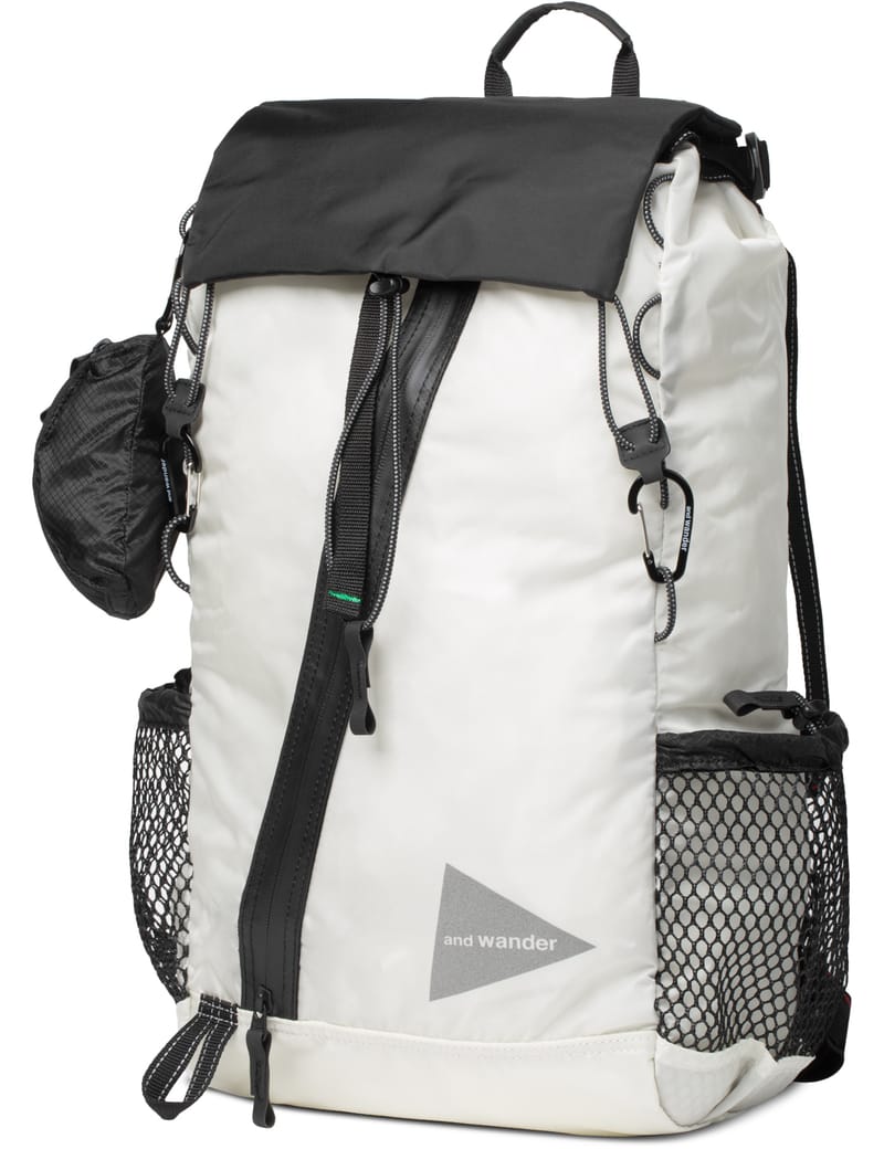 and wander - White AW-AA912 30L Backpack | HBX - ハイプビースト