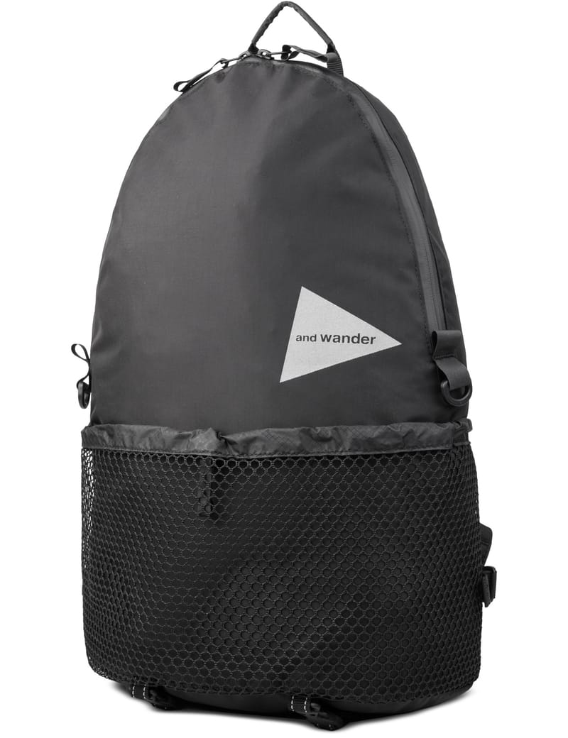 バッグ and wander 20L daypack and wander - AW-AA990 20L Daypack | HBX - Globally Curated