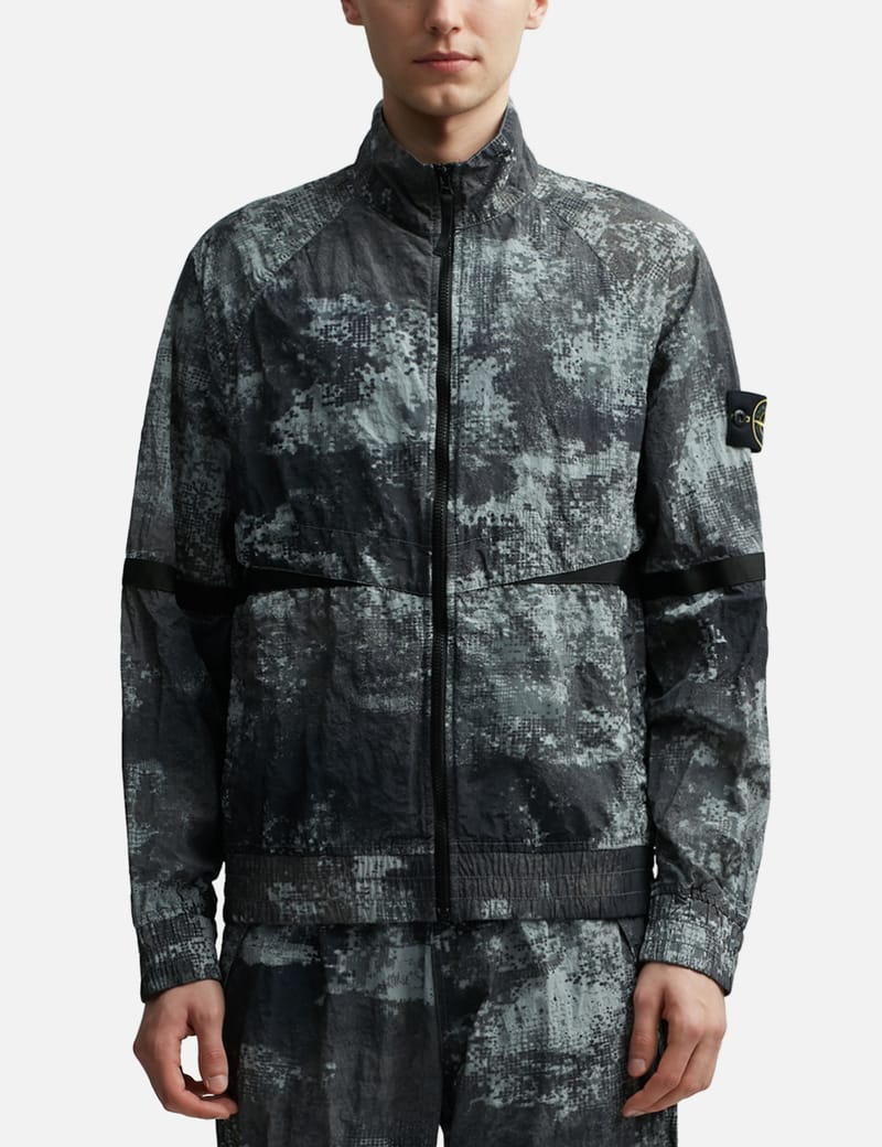 ストーンアイランド - Dissolving Grid Camo Nylon Blouson | HBX
