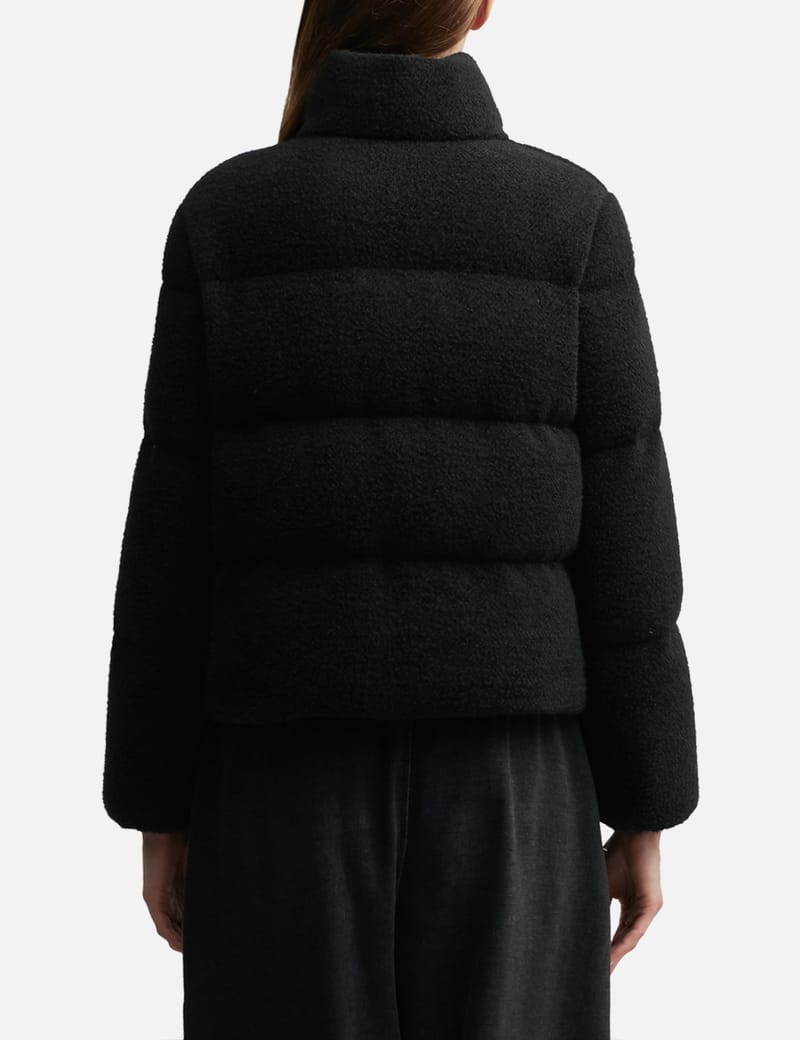 Moncler Mornas Short Down Jacket - 都会的で軽やかなショートダウン