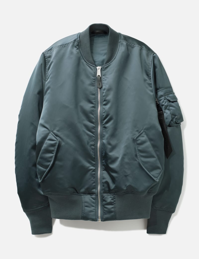 Essentials: 窪塚洋介 / 卍LINE | Hypebeast.JP