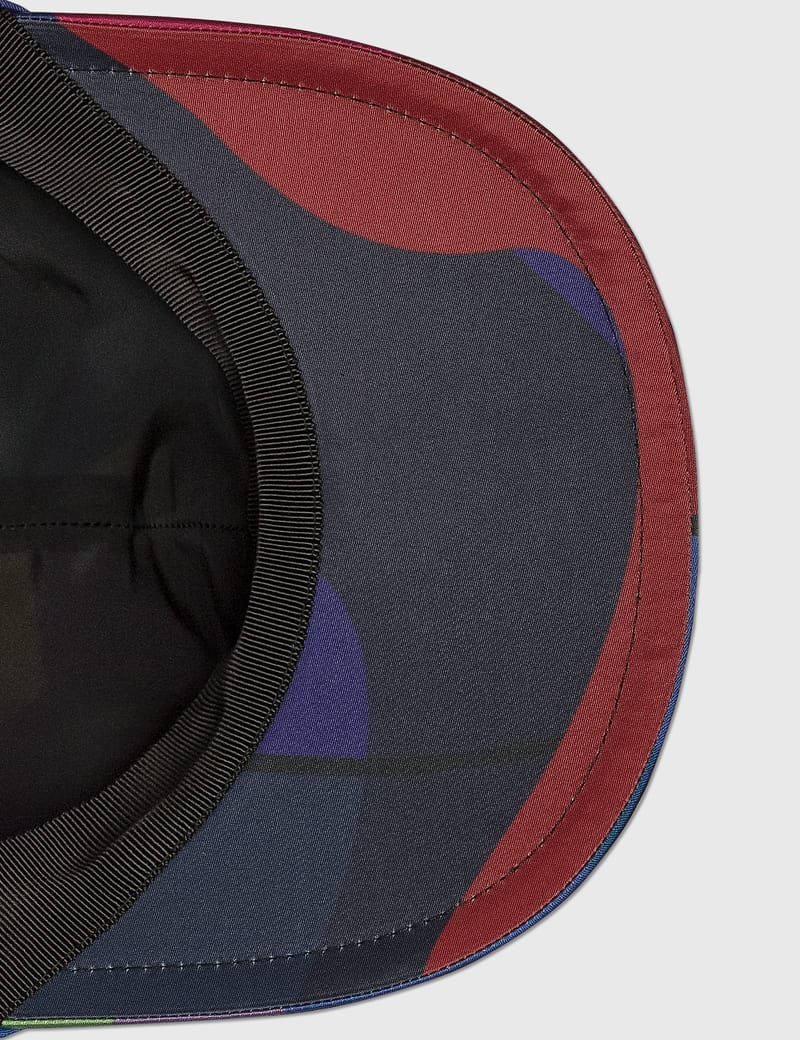Sacai - KAWS S キャップ | HBX