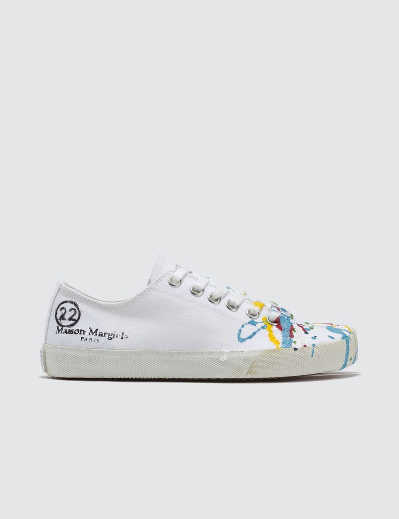 メゾン マルジェラ - Tabi Paintdrop Canvas Sneakers | HBX