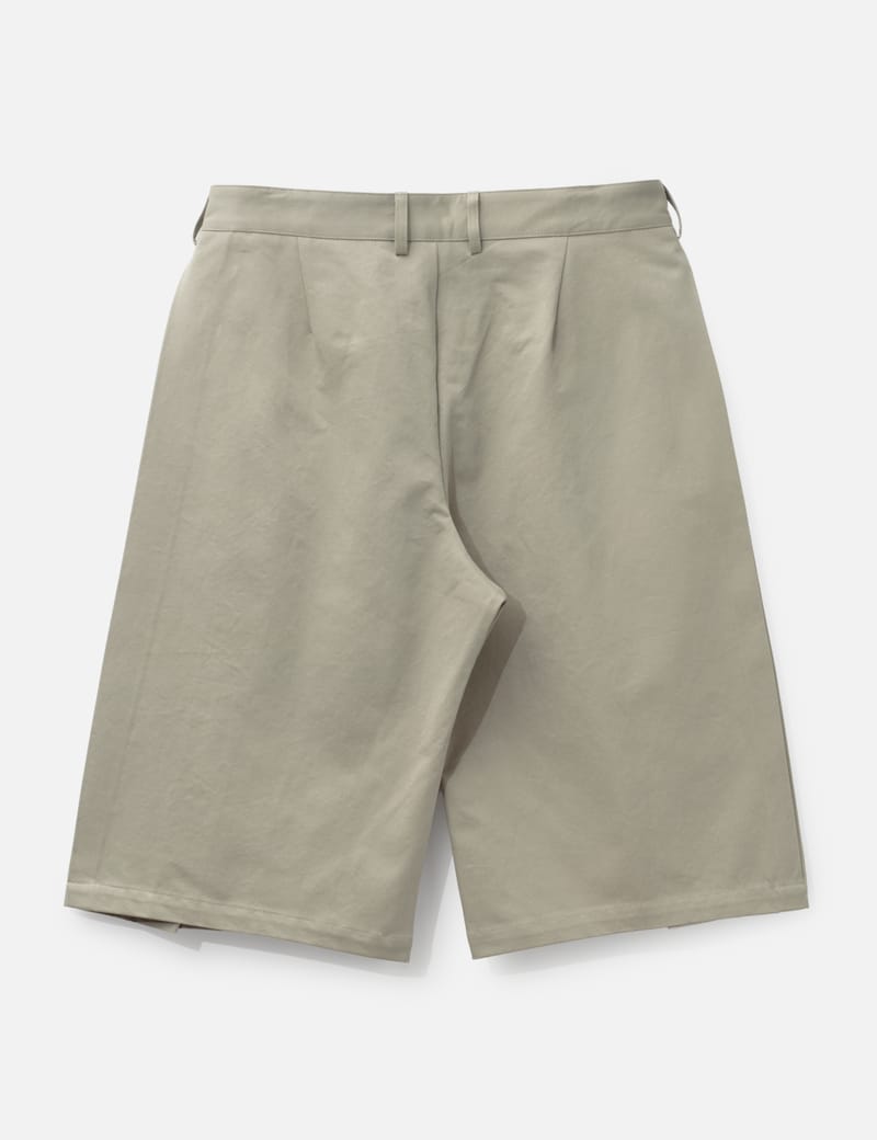 Seventh Bermuda Chino Shorts - 洗練されたリラックスフィットと