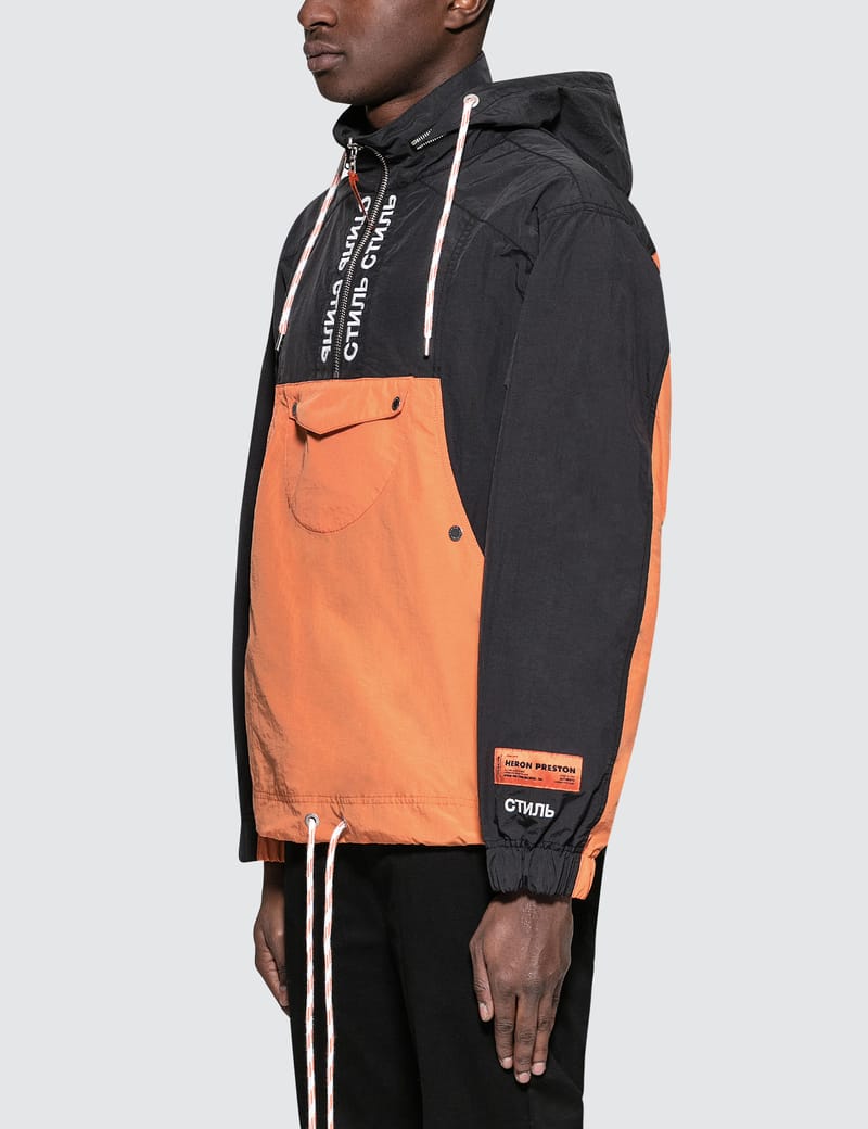 Turtleneck windbreaker hot sale