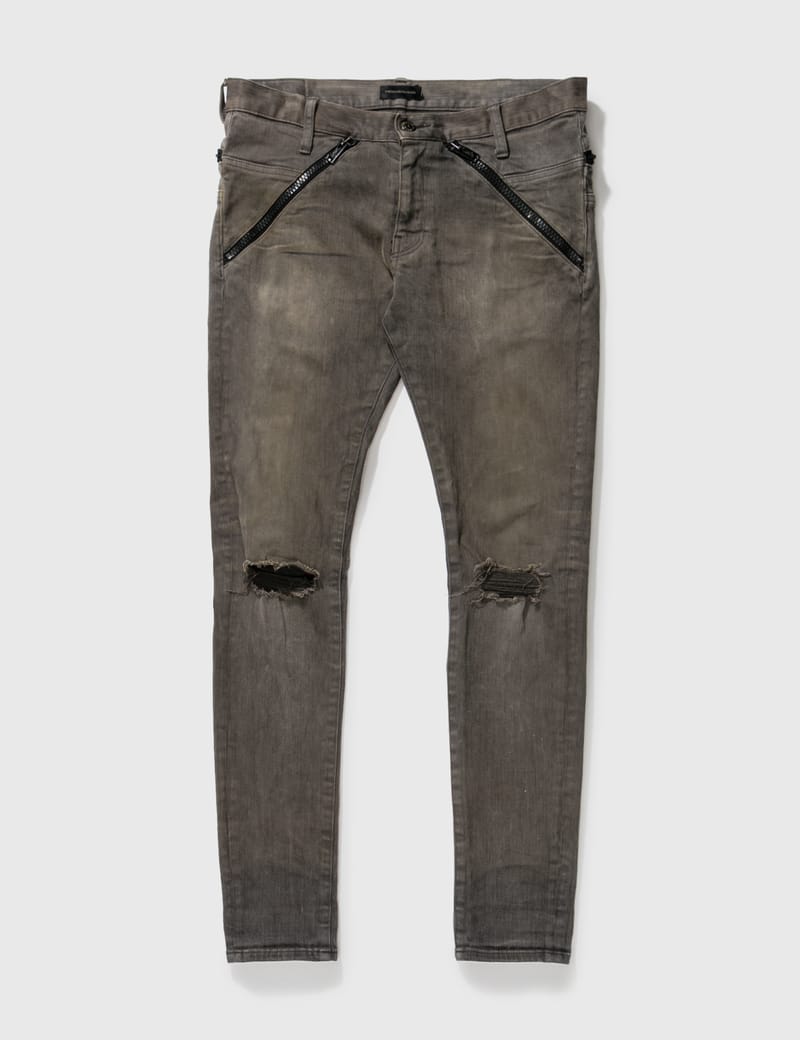 Undercover - UNDERCOVER DESTRESSED WASHED JEANS WITH ZIPPER POCKET