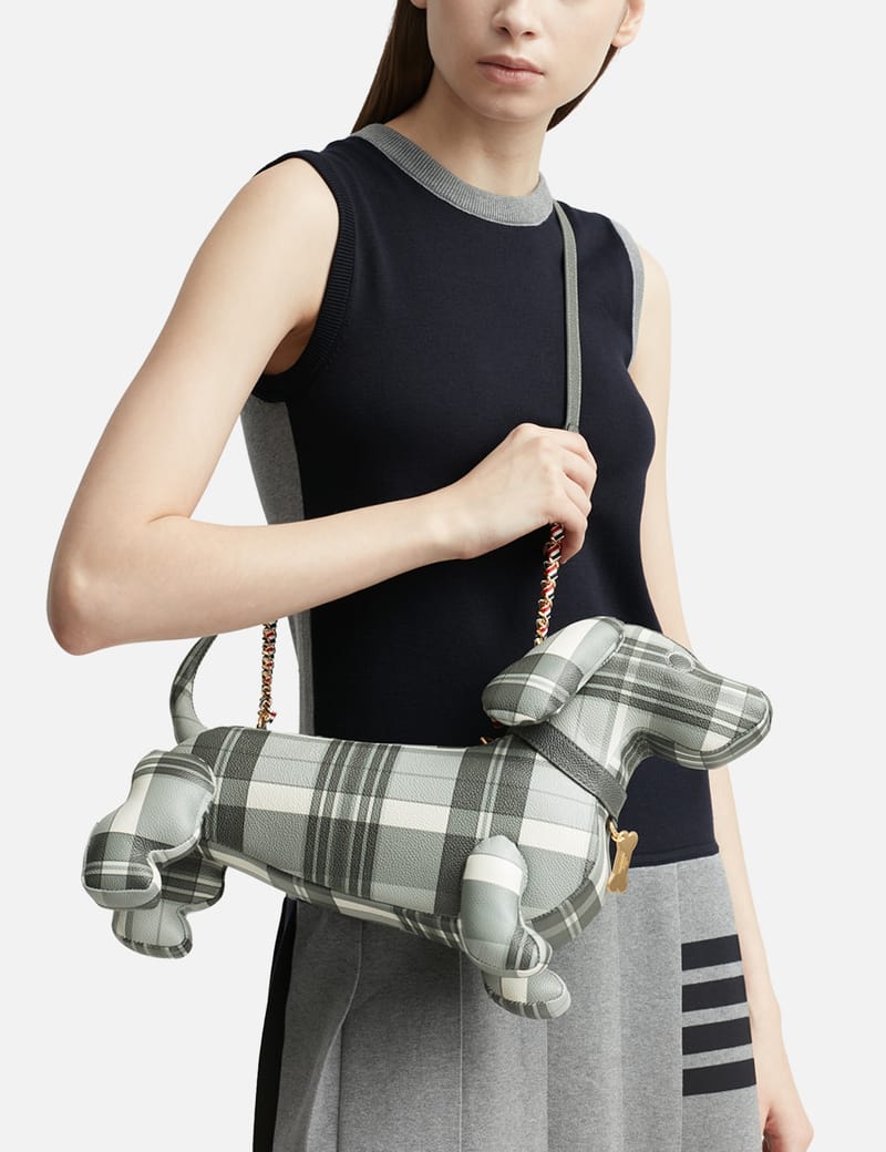 人気【THOM BROWNE】ヘクターショルダーバッグ Thom Browne Hector レザーショルダーバッグ | ブラック