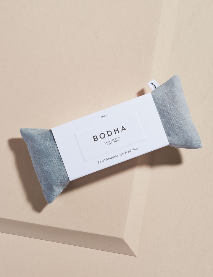 BODHA Ritual Aromatherapy EyePillow Linen HBX Globally Curated