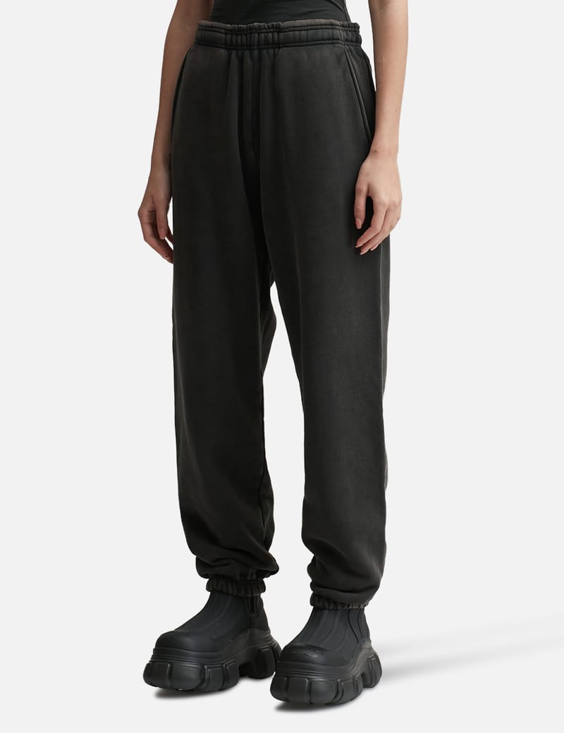 Thick black sweatpants hot sale