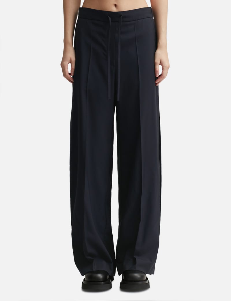 【23AW NEW】LOEWE_woman / カットアウト パンツ / Dark Blue Loewe - Cut-Out Trousers | HBX - Globally Curated Fashion