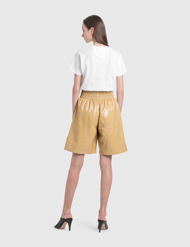 ショートパンツ BOTTEGA VENETA Printed Leather Shorts Bottega Veneta® Women's Printed Leather Boxer Shorts in
