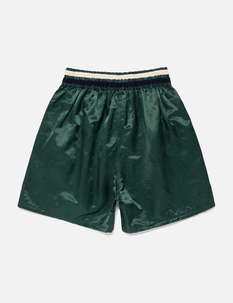 game-shorts-green-model-2-