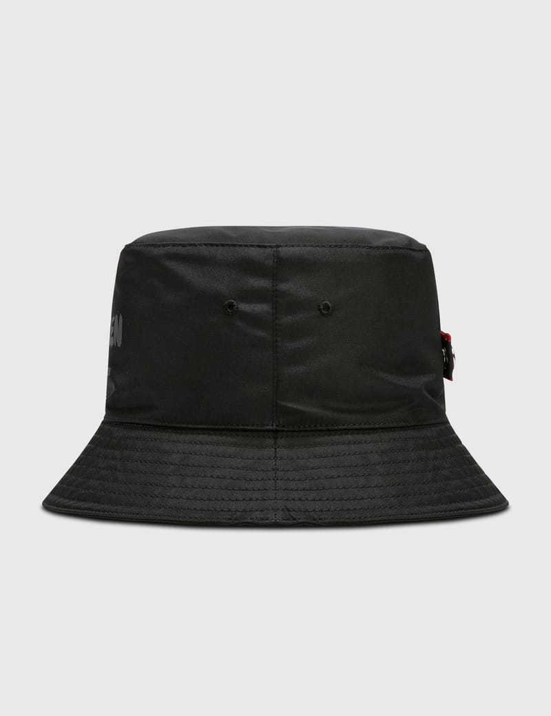 Alexander McQUEEN グラフィックバケットハット BLK/L Alexander McQueen Black Graffiti Bucket Hat Alexander McQueen
