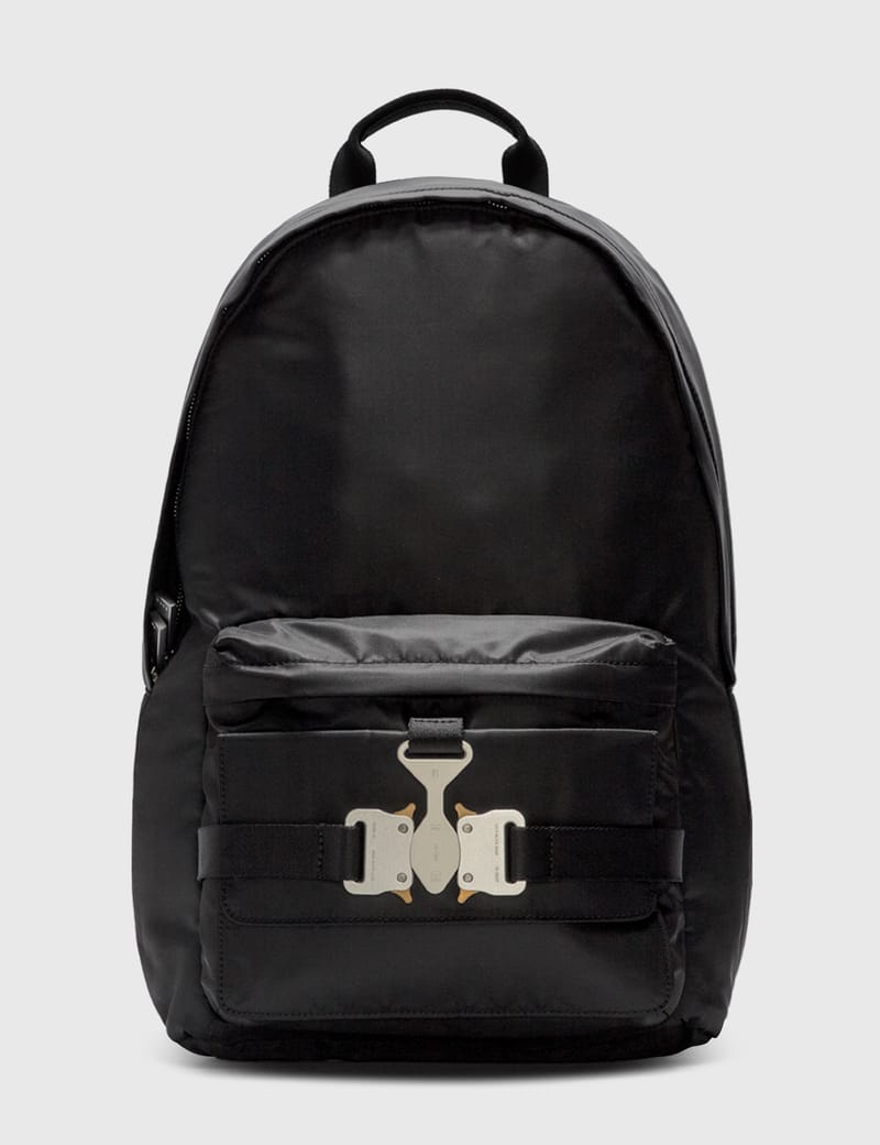 かなり美品だと思います1017 ALYX 9SM TRICON BACKPACK 美品