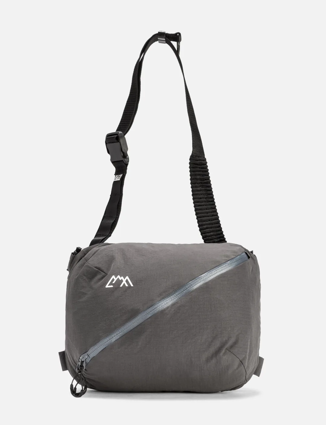 Comfy Outdoor Garment - Big Porch Nylon Bag | HBX - HYPEBEAST 為您