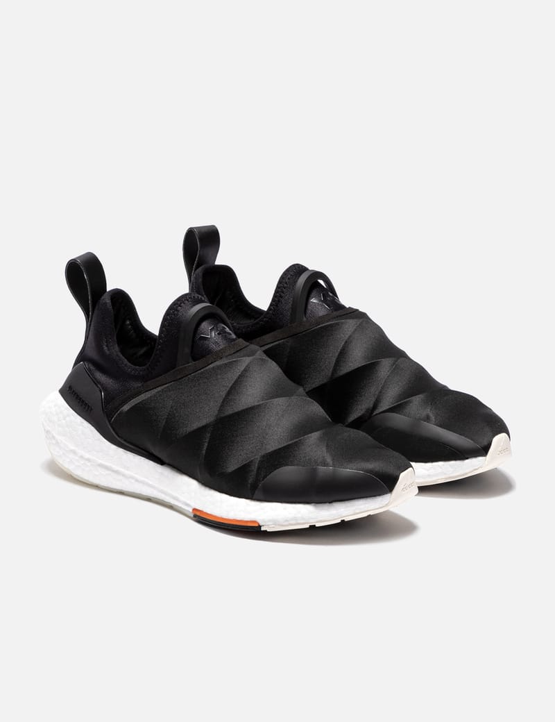 Y-3 - ULTRABOOST 22 | HBX - Globally Curated Fashion and Lifestyle