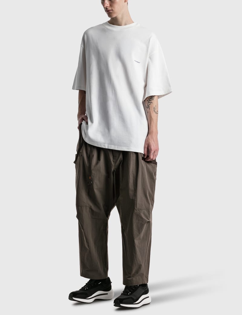 GOOPiMADE - “br-01” Soft Box Basic Pants | HBX - HYPEBEAST 為您