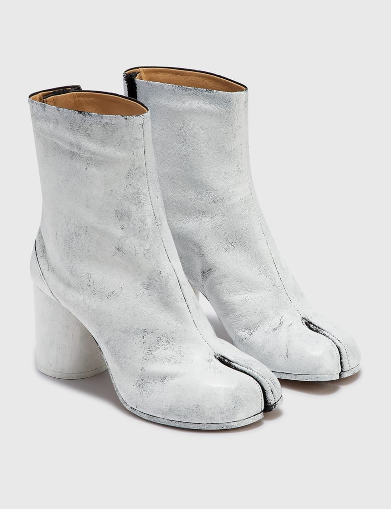 Maison Margiela - Tabi Bianchetto Boots | HBX - ハイプビースト ...