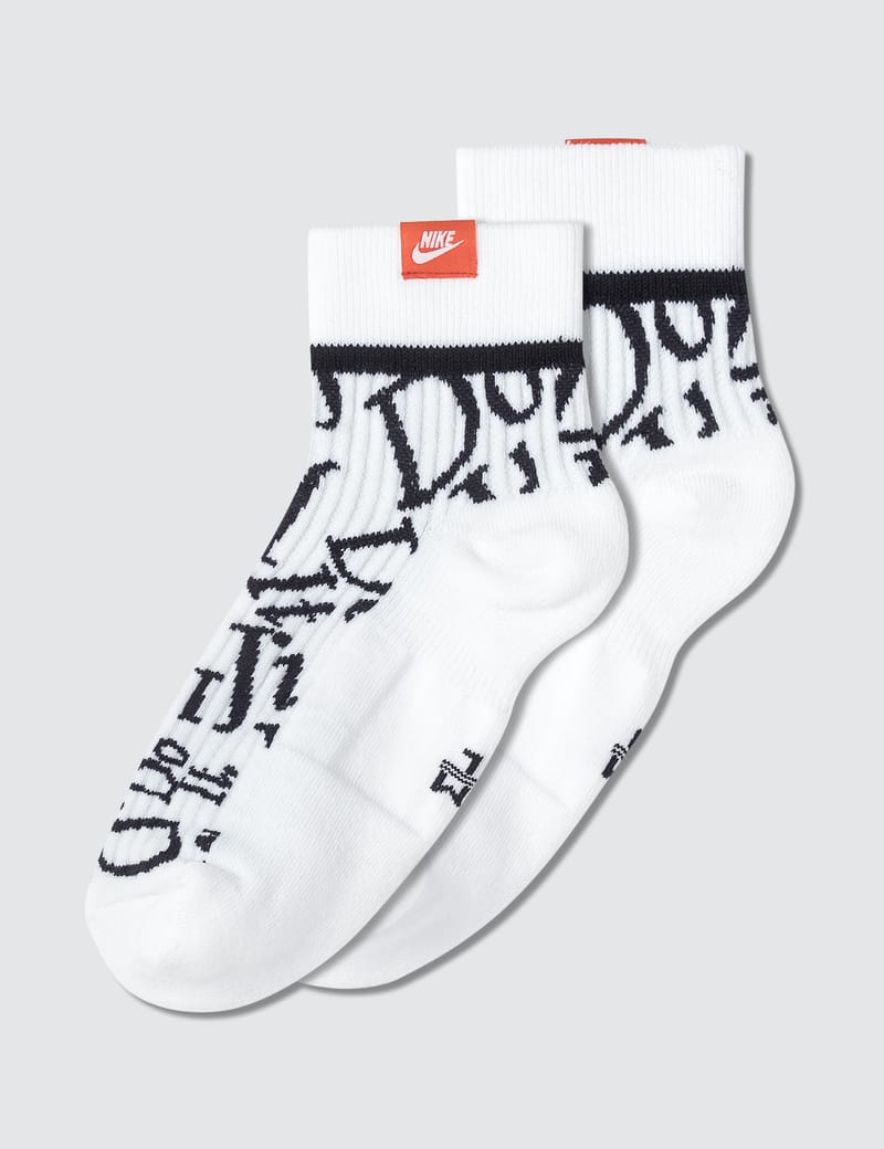 Nike snkr hot sale sox ankle