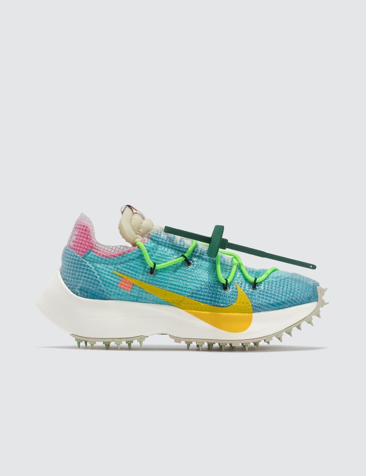 nike x off white vapor street