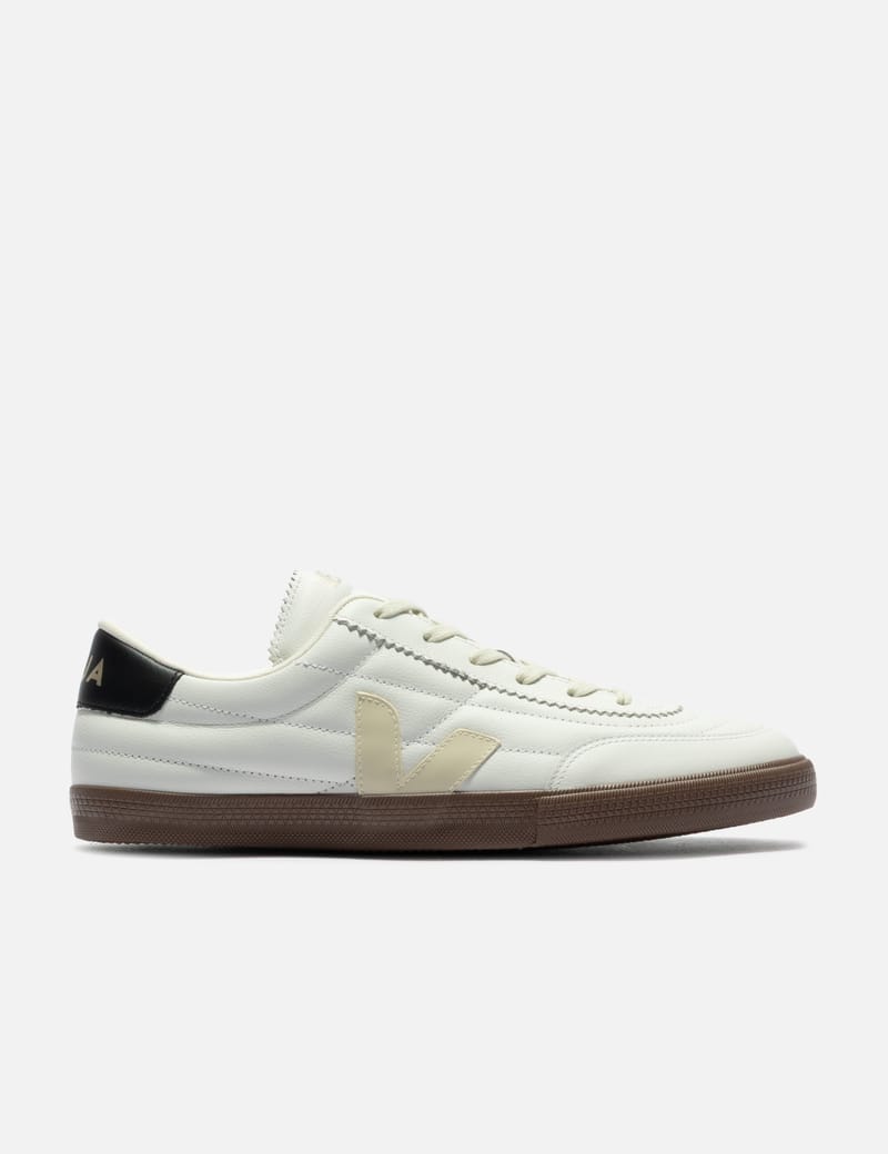 Veja - V-10 CHROMEFREE LEATHER WHITE BLACK SAHARA | HBX