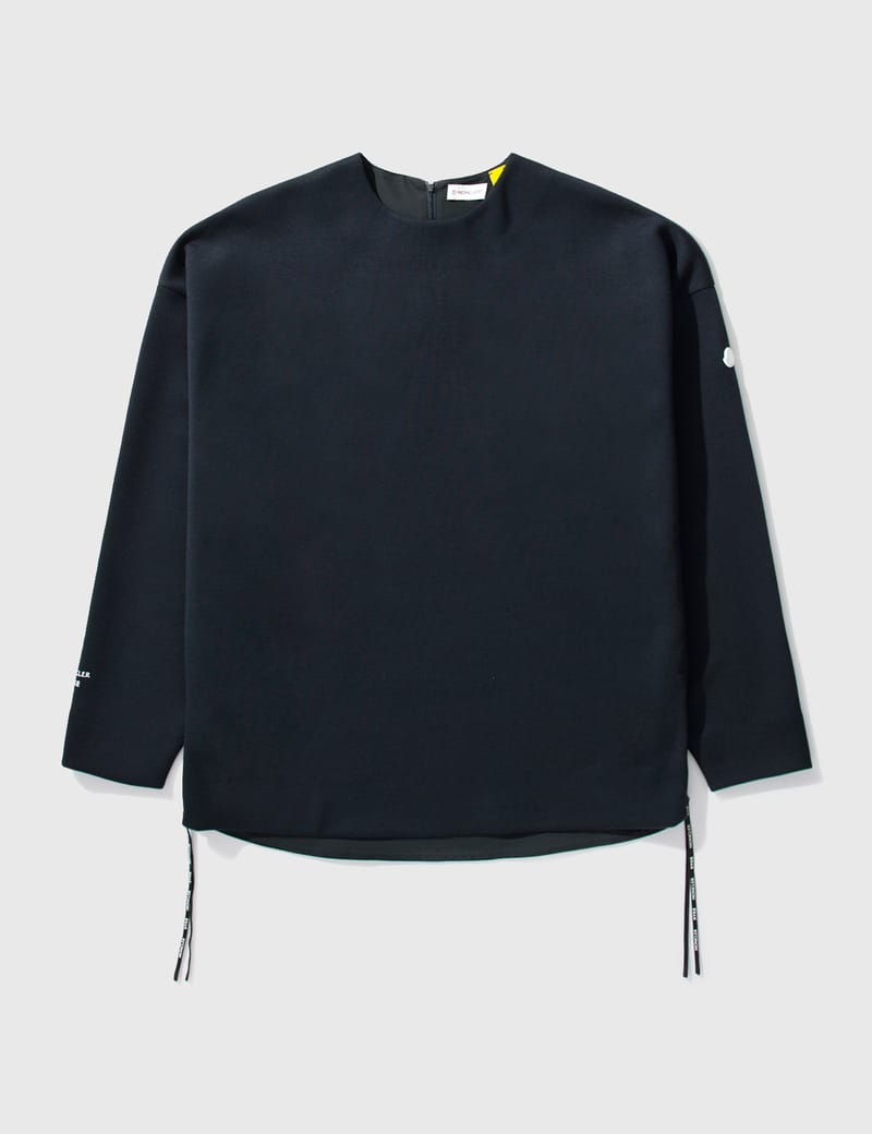 MONCLER GENIUS×HYKEコラボトレーナー