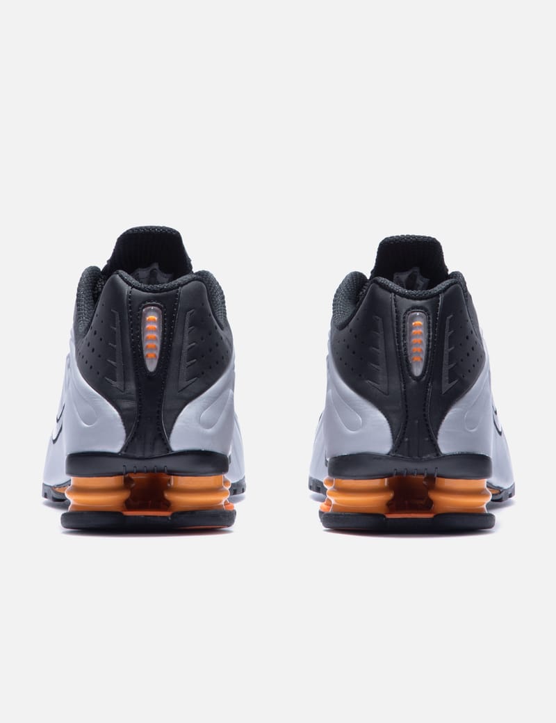 Nike - NIKE SHOX R4 | HBX - Globally Curated Fashion and