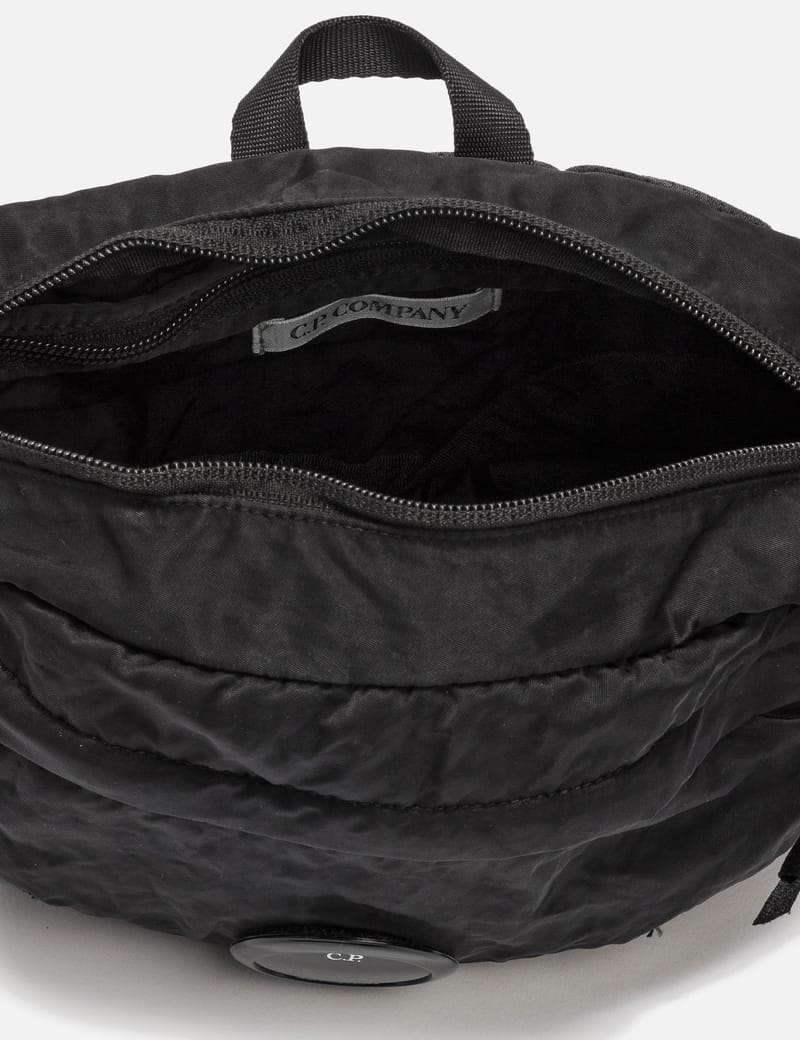 新品 C.P. COMPANY ACCESSORIES BAG IN NYLON Shoulder Bags CP Company Accessories Bag in Nylon b of Men | Ventis
