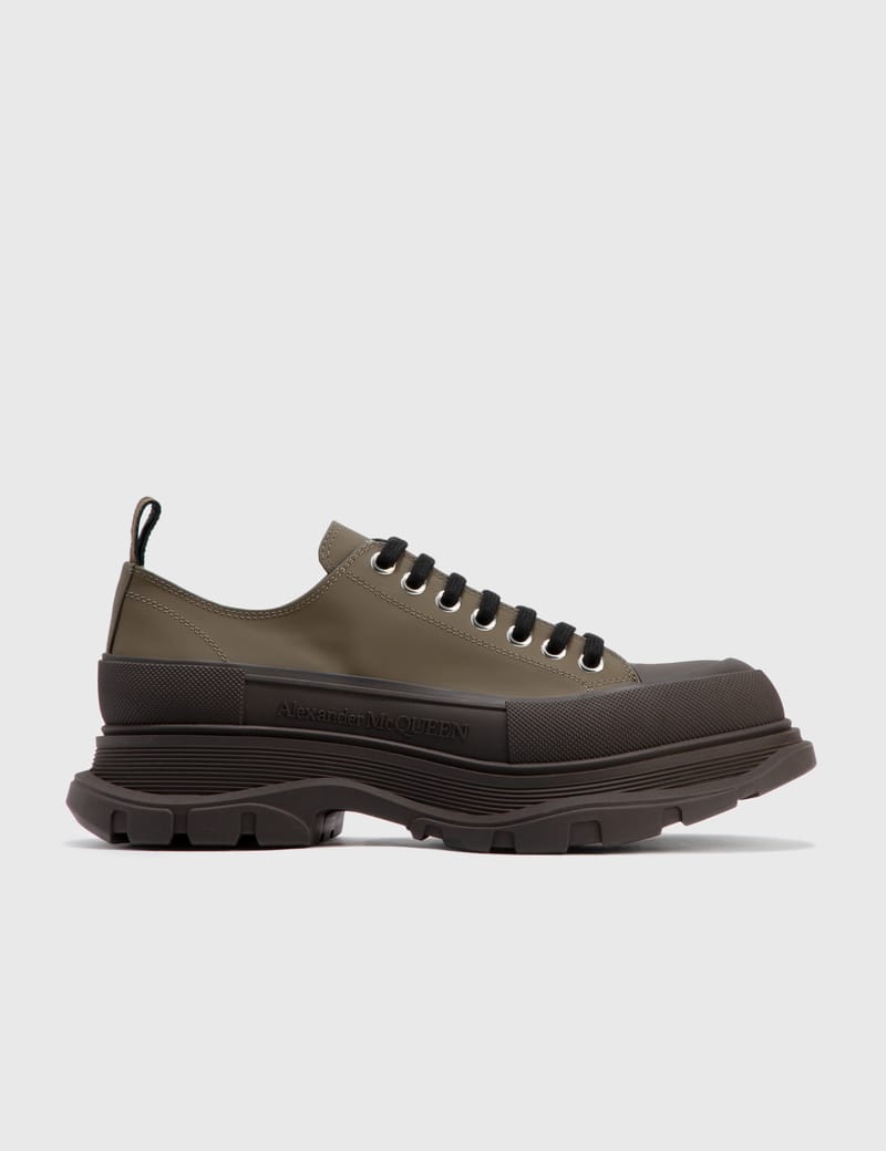 Alexander McQueen - Tread Slick Lace Up スニーカー | HBX -  ハイプビースト(Hypebeast)が厳選したグローバルファッションu0026ライフスタイル