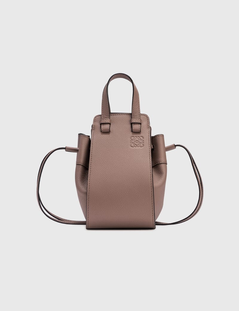 美品　ロエベ　ハンモックミニ LOEWE ロエベ ハンモックミニ ショルダーバッグ レザー ベージュ