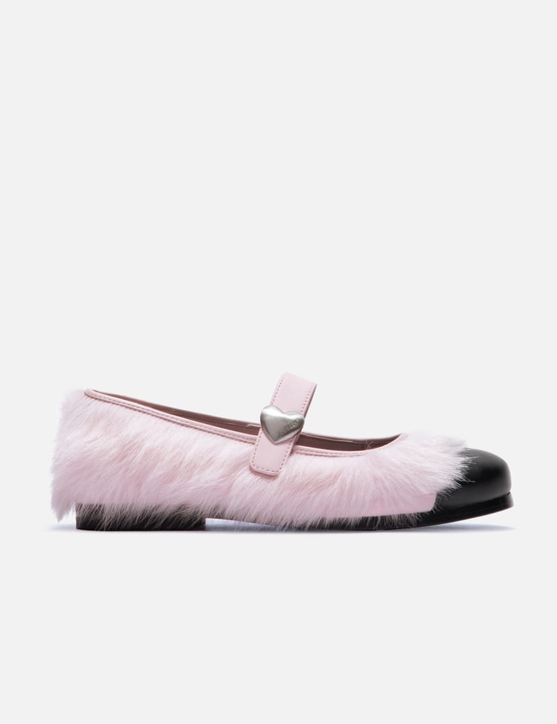 AMBUSH® - アップル チャーム ピアス（安全ピン付き） | HBX