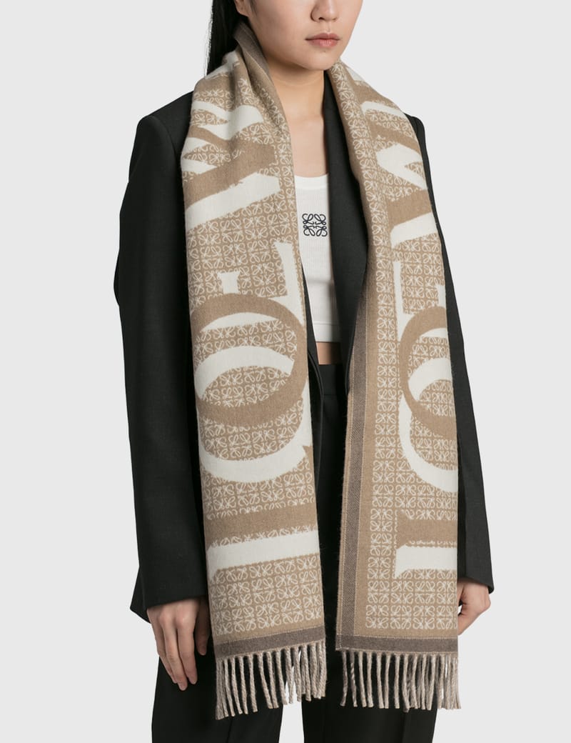 Loewe love discount jacquard scarf